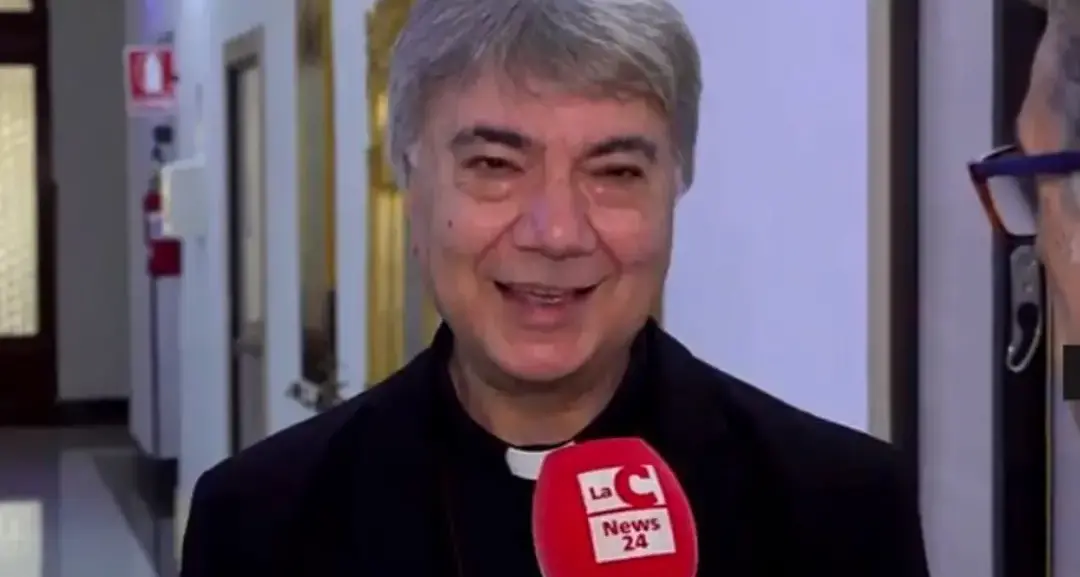 Il mondo è in guerra, Monsignor Battaglia:\u00A0«Costruttori di vita o complici del male, non esistono terze vie»\n