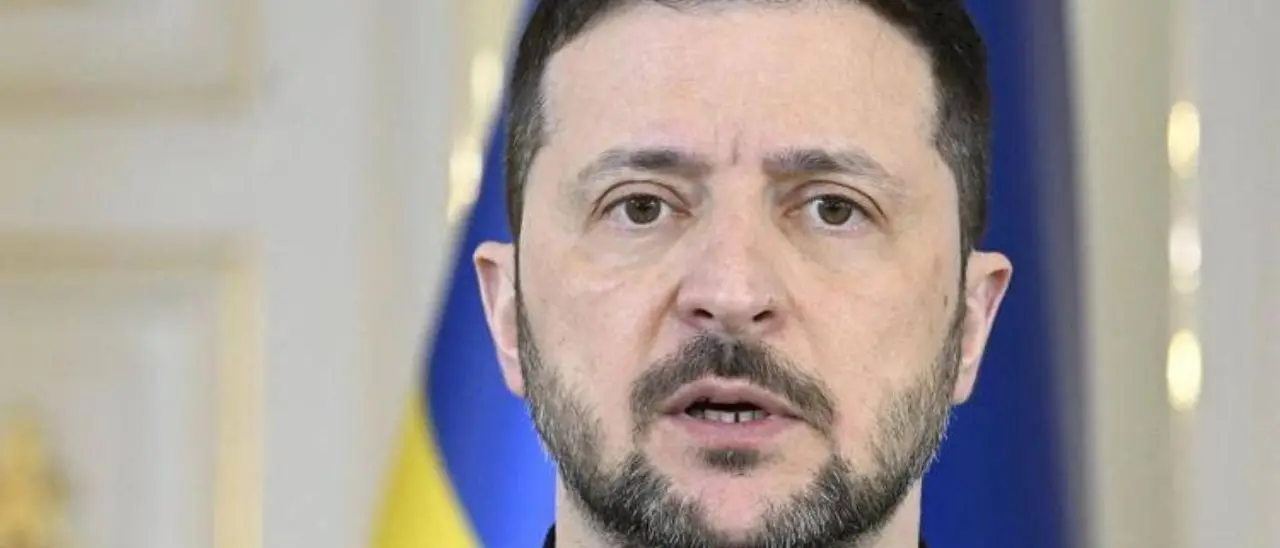Zelensky a Bruxelles: «Servono garanzie di sicurezza che funzionino, la Russia non può darne»\n