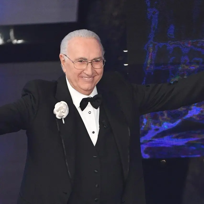 Addio a Pippo Baudo, la camera ardente al Teatro delle Vittorie: il tributo della Rai\u00A0\n