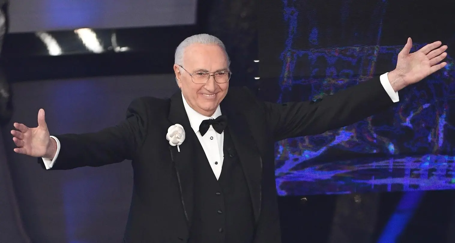 Addio a Pippo Baudo, la camera ardente al Teatro delle Vittorie: il tributo della Rai\u00A0\n