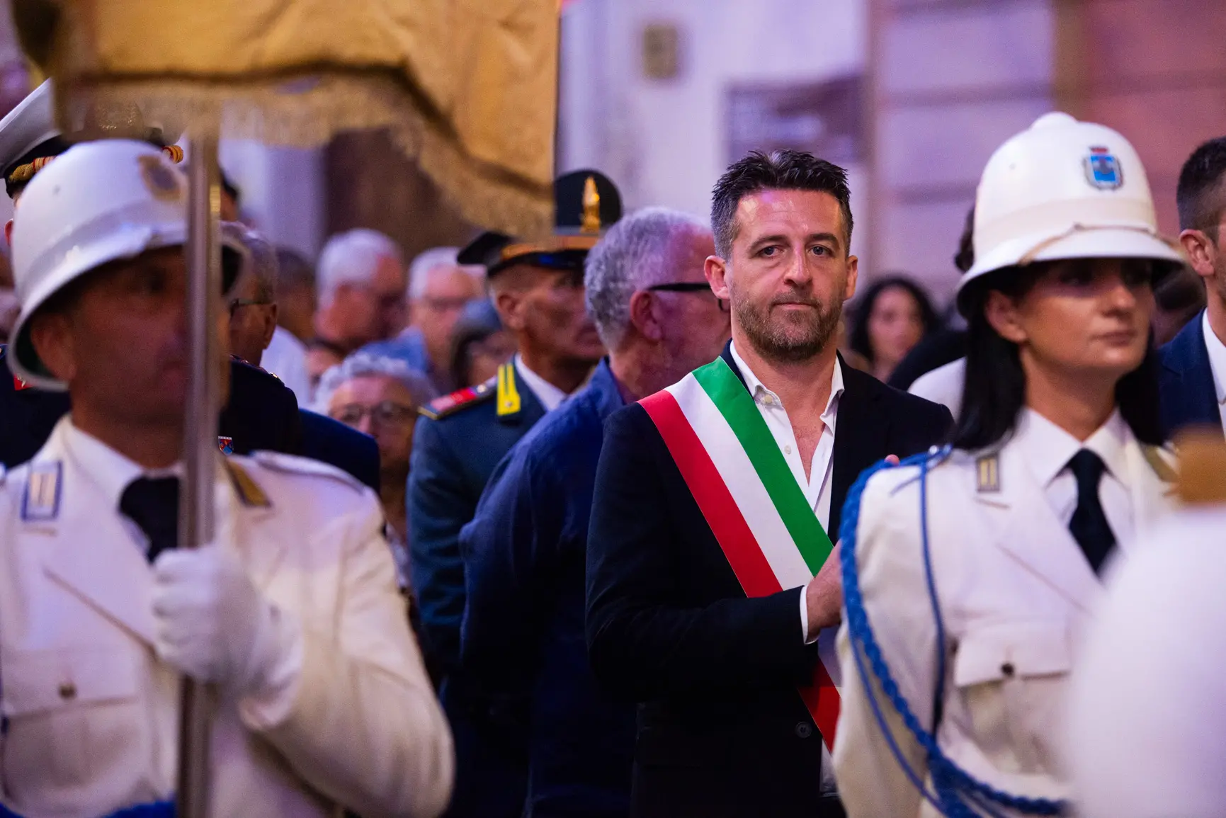 Da Radio Ciroma un\u00A0appello alla politica: «Flavio Stasi unica soluzione»
