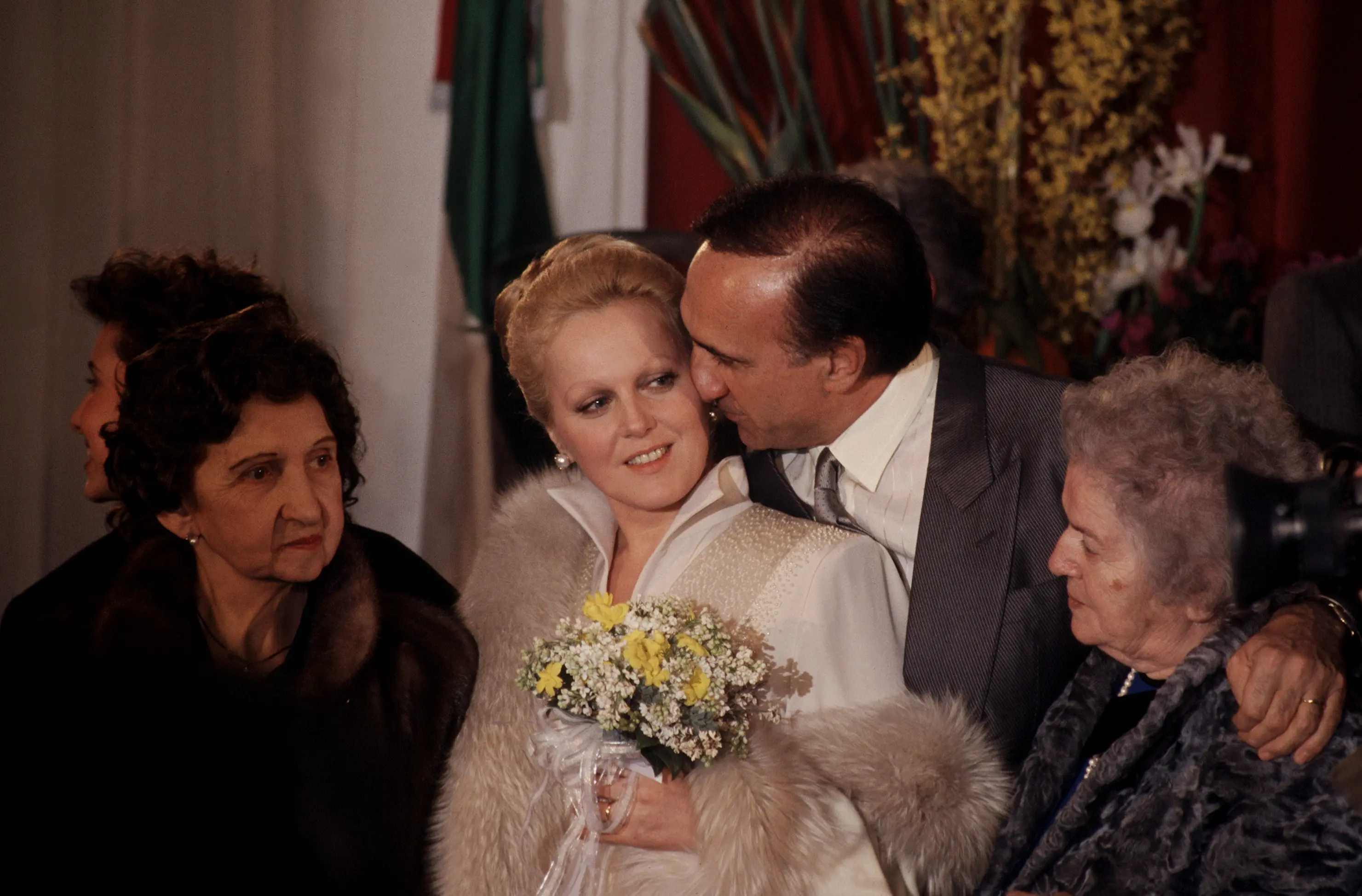 Tutti gli amori di Pippo Baudo, tra passioni proibite, matrimoni da star e rimpianti mai sopiti\n