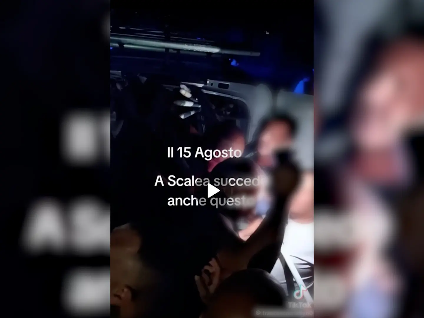 Scalea, agenti della polizia municipale accerchiati e aggrediti dai turisti mentre sequestravano ombrelloni abusivi