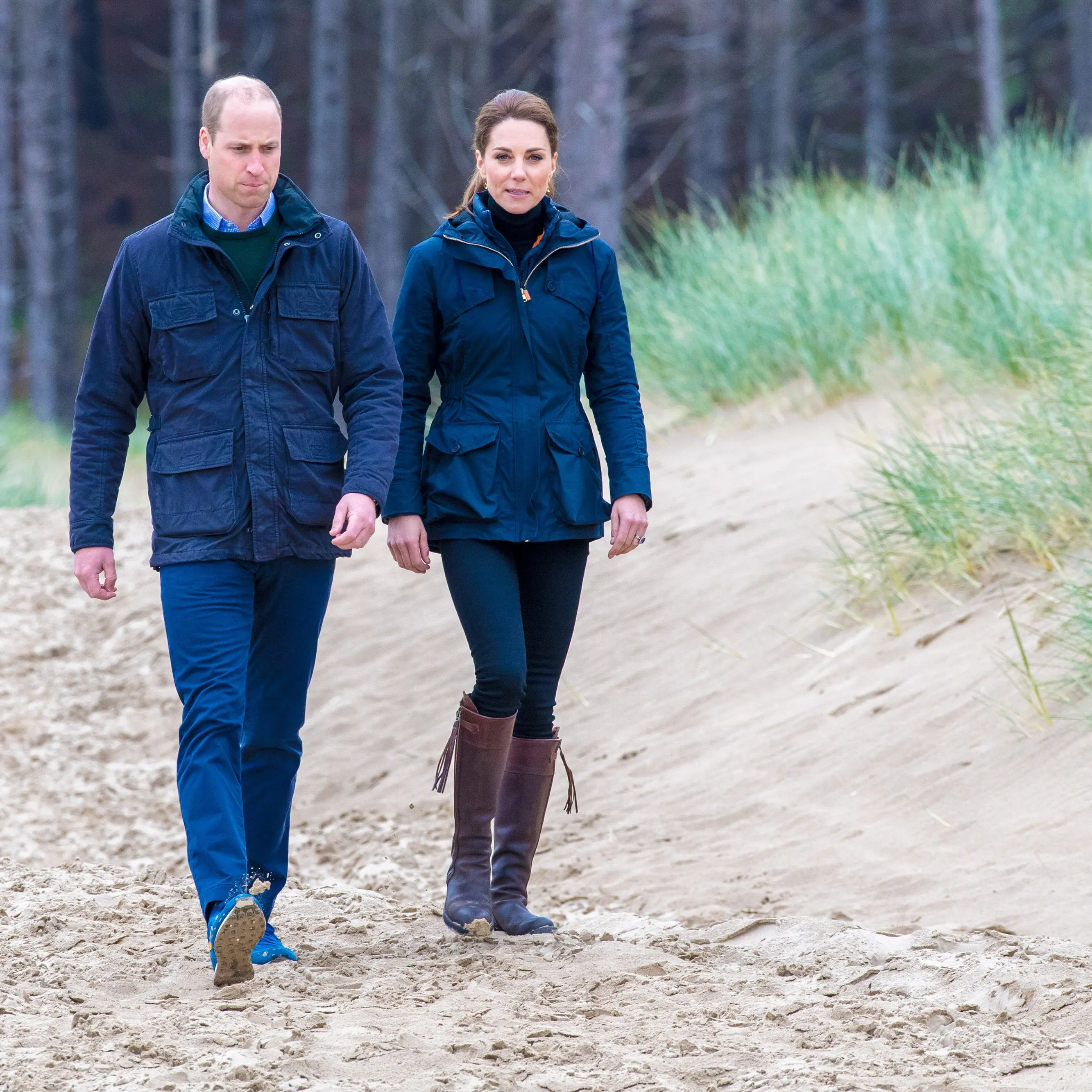William e Kate traslocano: addio alla “casa maledetta” di Windsor, i principi scelgono il Forest Lodge per il loro futuro\n