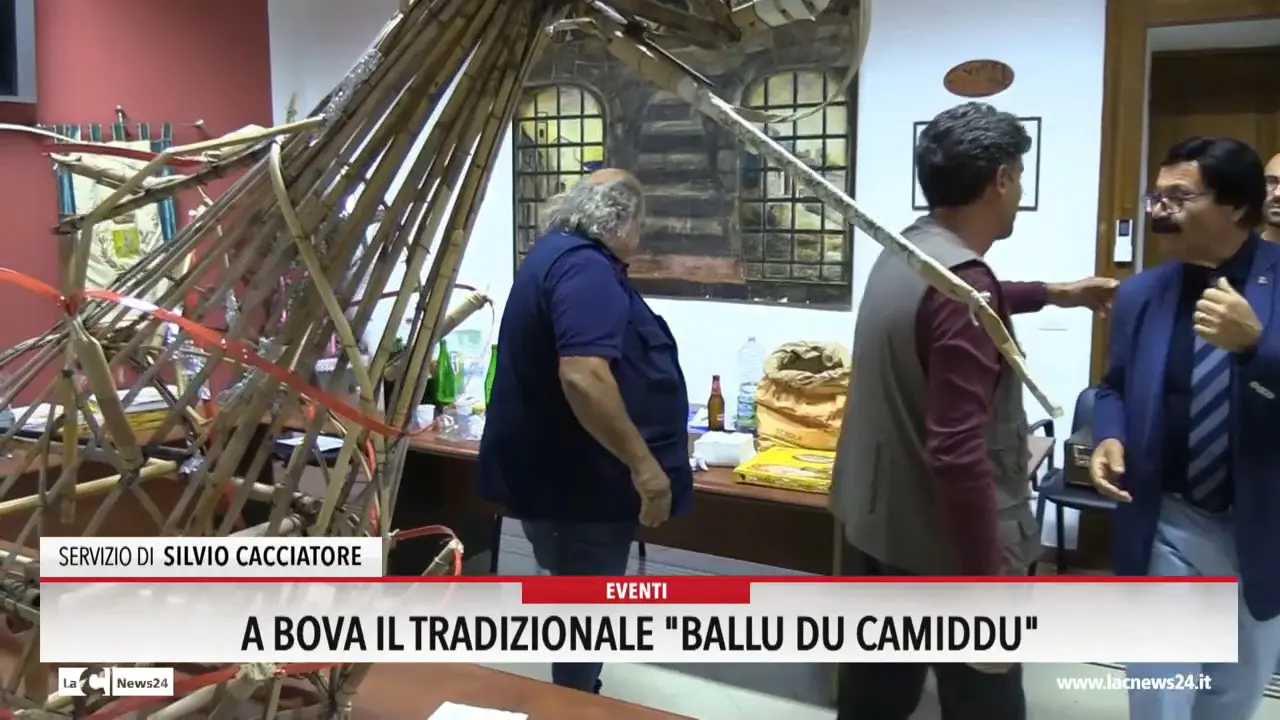 A Bova il tradizionale \"Ballu du Camiddu\"