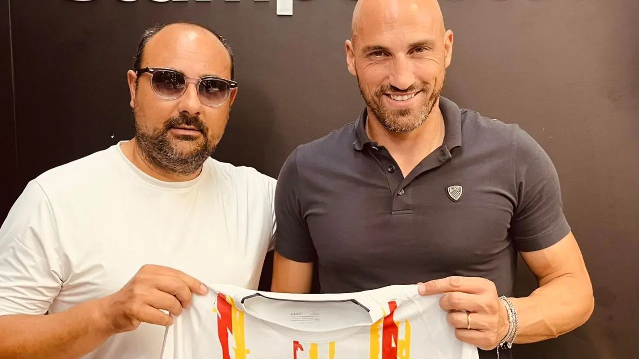 Da calciatore a ds, Marco Foderaro inizia dall'Atletico Maida: «Cercheremo di stare agganciati ai vertici»\n