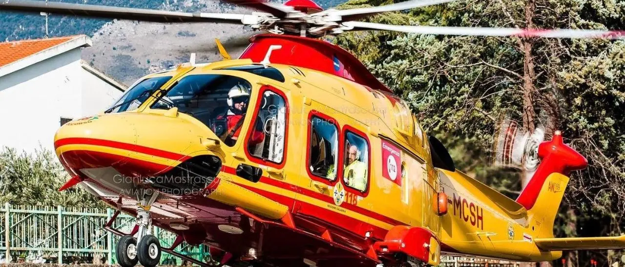 Volo sanitario Lamezia-Roma in elicottero per salvare un bimbo di due anni\n