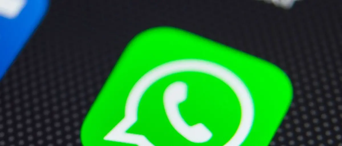 Settantuno\u00A0messaggi vocali in mezz’ora: donna condannata per molestie a Striano\n