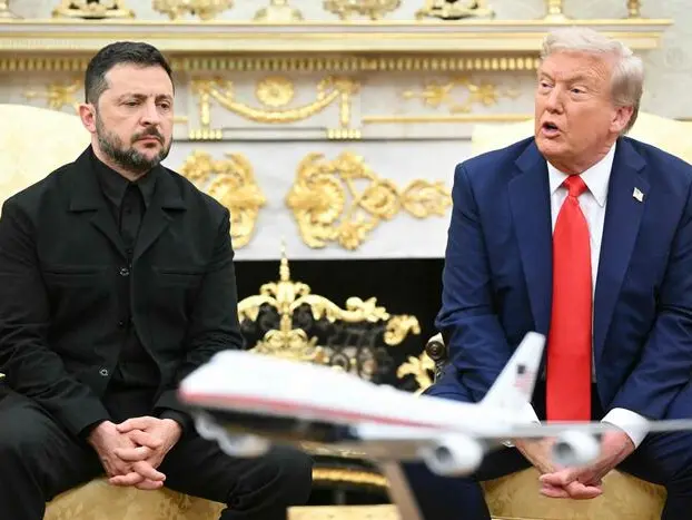 Incontro Trump-Zelensky alla Casa Bianca: «Pronti a un trilaterale con Putin». Arrivati i leader europei