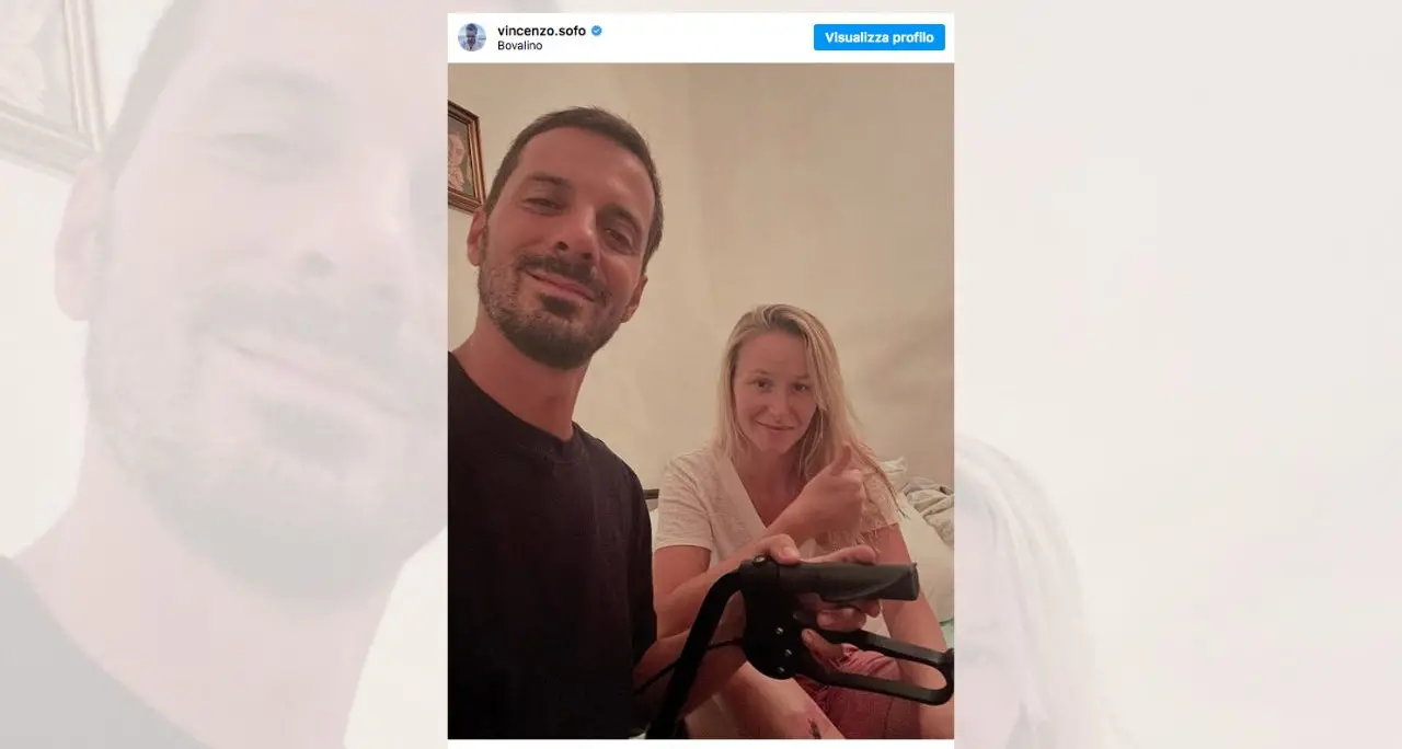 Incidente in Calabria per la nipote di Le Pen Marion Maréchal e Vincenzo Sofo: «Abbiamo visto la morte in faccia»\n