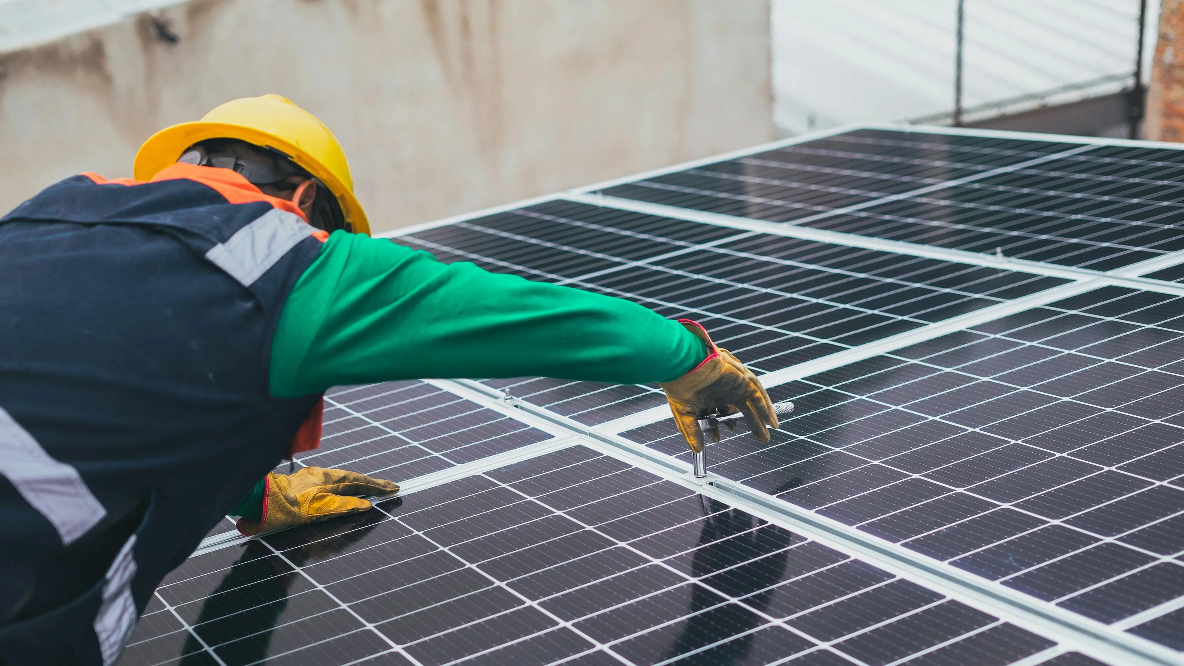 <p>Le installazioni di&nbsp;impianti fotovoltaici sono aumentate, dal 2021, per effetto&nbsp;del Superbonus 110% per le&nbsp;ristrutturazioni edilizie</p>\\n