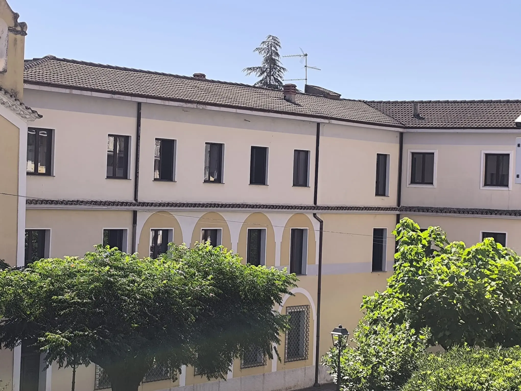 La maggioranza dell’amministrazione di Cassano all’Ionio chiede la sospensione delle selezioni a\u00A0“Casa Serena”\n