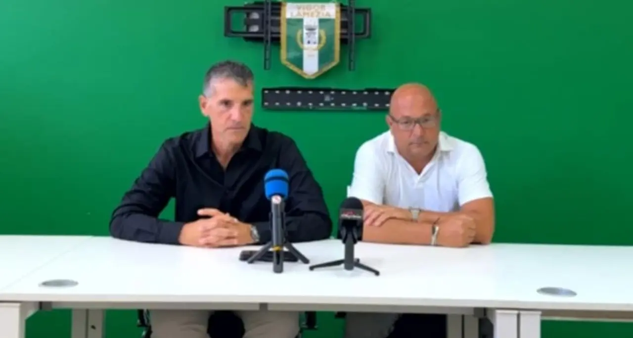 Vigor Lamezia, mister Foglia Manzillo si presenta: «Prima la salvezza, poi ci divertiamo»