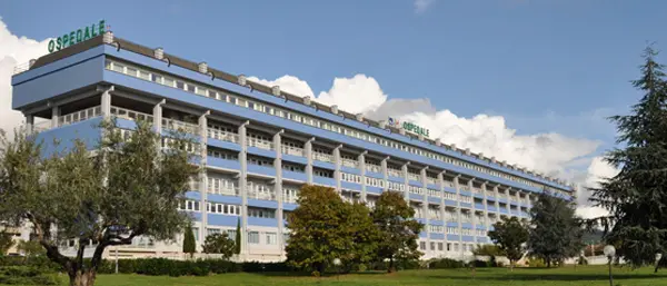 «Mia madre con le costole rotte e senza cure al Pronto soccorso di Lamezia»: la denuncia di una figlia\n