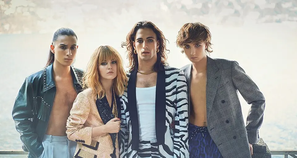 Maneskin, la cassa è vuota: dimezzati gli incassi, utili crollati e conti in rosso dopo la separazione che ha bruciato milioni\n