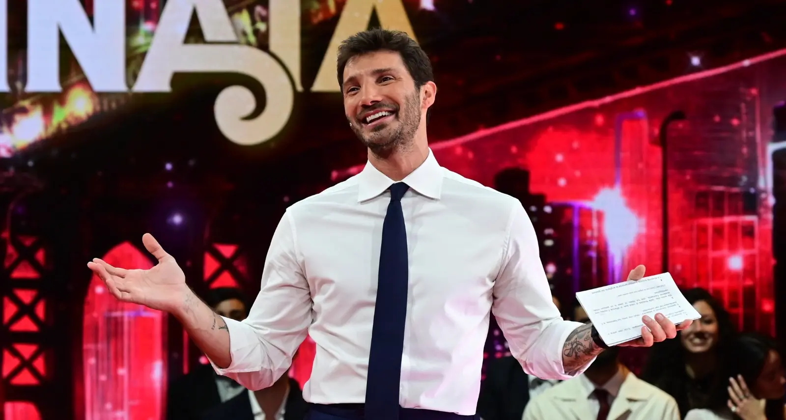 Privacy negata: ecco come hanno fatto gli hacker a trasformare la casa di Stefano De Martino in un Grande Fratello hard\n