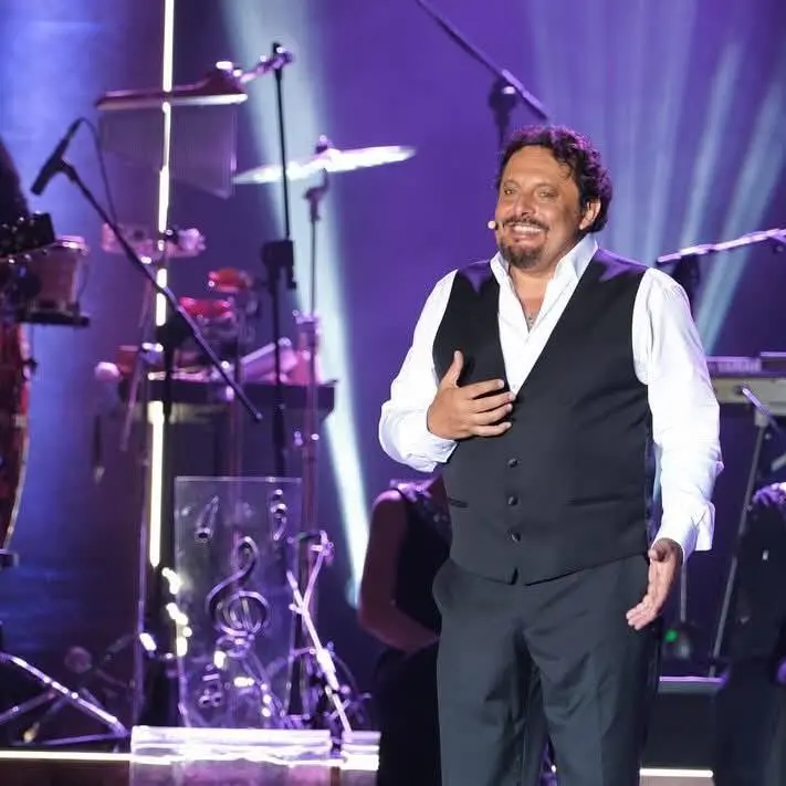 Enrico Brignano a Lamezia Terme: il 27 agosto il nuovo show “Bello di mamma” al Parco Mitoio\n