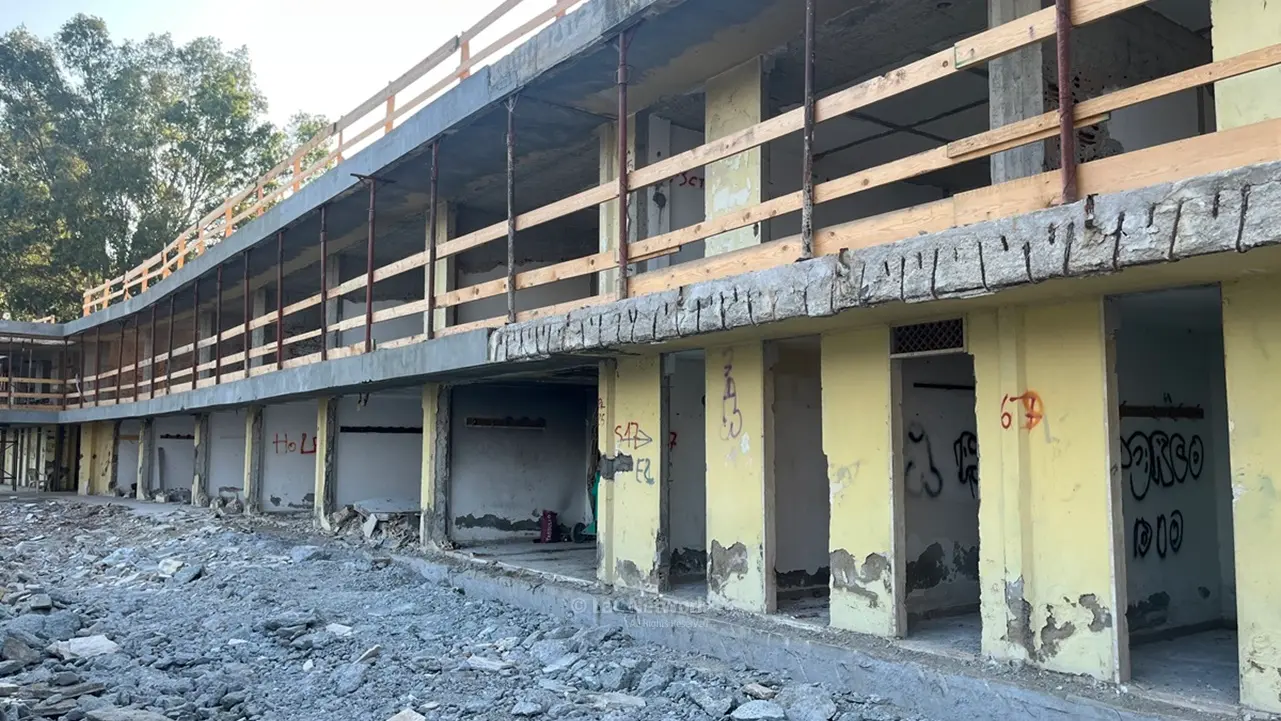 Nessuna estate al Lido comunale di Reggio:\u00A0un’area di cantiere e (solo) 92 cabine pronte non concesse\u00A0in gestione\n