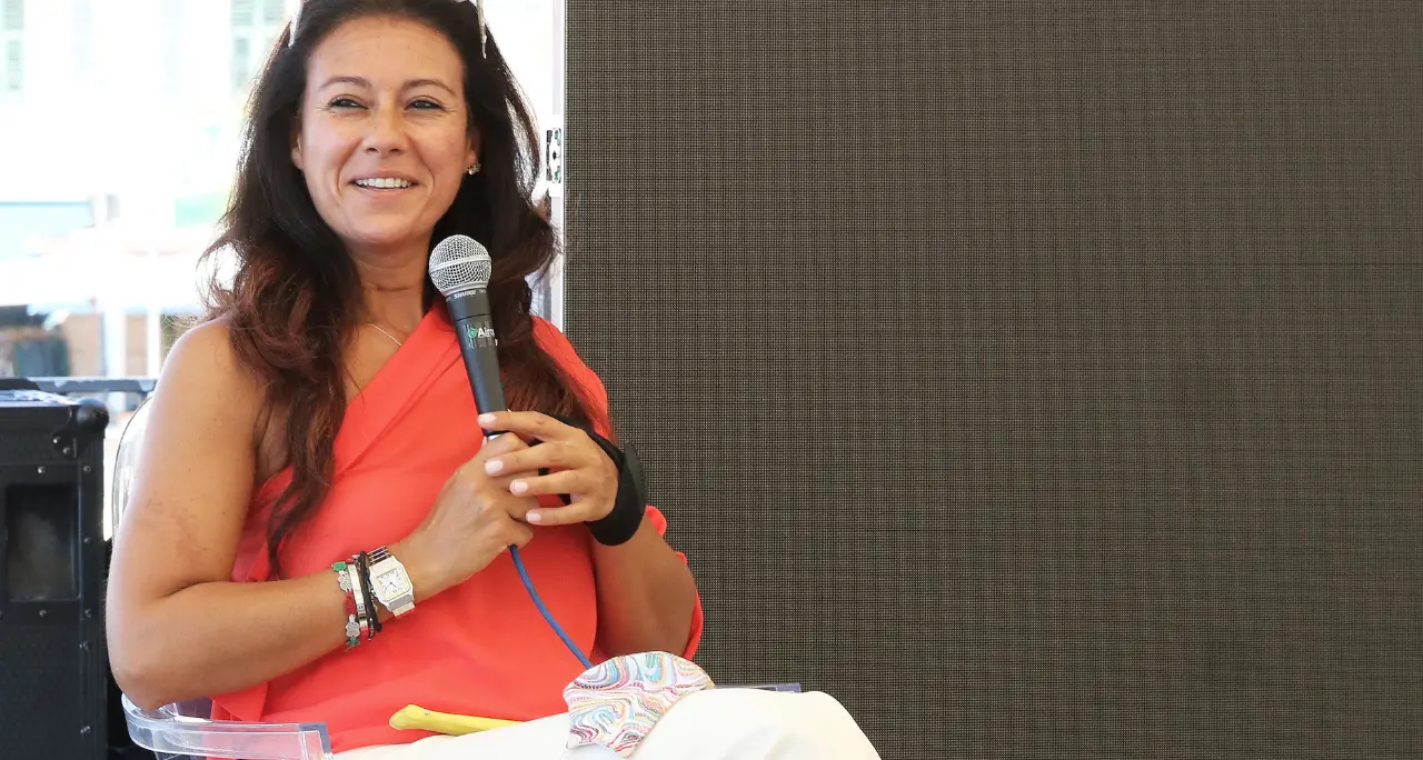 Vent’anni dall’incidente in cui perse le gambe, Giusy Versace celebra la vita con un evento a Reggio Calabria