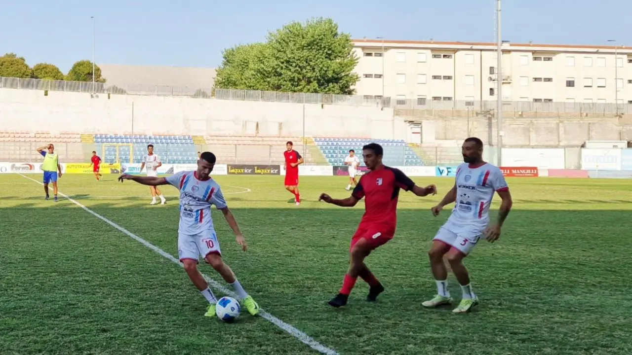 Dilettanti, buon test per il Val Gallico contro la Vibonese. Lo Presti: «Possiamo competere per la vittoria del campionato»