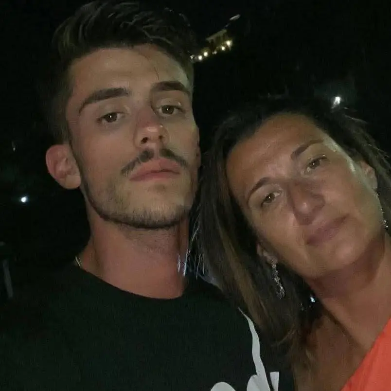 Dramma a Isola Capo Rizzuto, «Filippo è morto, la famiglia donerà i suoi organi»: l'annuncio del sindaco dopo la rissa in spiaggia a Le Cannella
