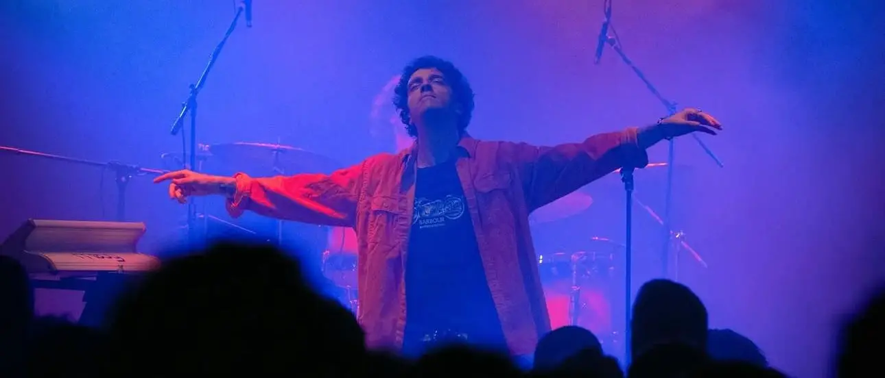 Eman in concerto a Nocera Terinese: la musica del cantautore calabrese in\u00A0una notte speciale di fine estate\n