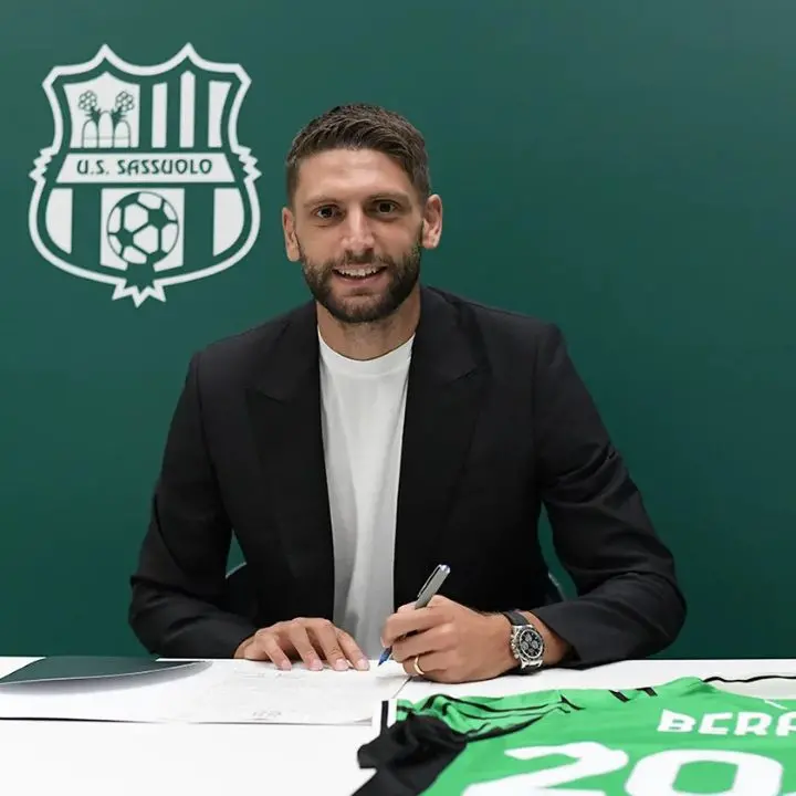 Sassuolo, il cosentino Domenico Berardi rinnova fino al 2029: «Qui è casa mia»\n