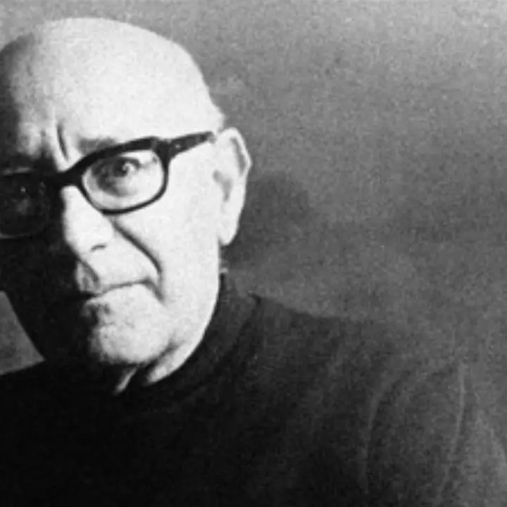 Dalla Calabria alla grande letteratura: Mario La Cava e la sua lotta contro fascismo, ipocrisia e immobilismo\n