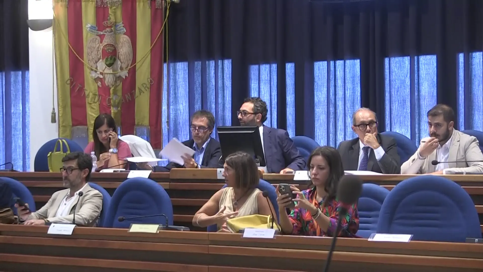 La “grana”\u00A0Catanzaro Servizi in Consiglio comunale,\u00A0fra accuse incrociate e dati contestati