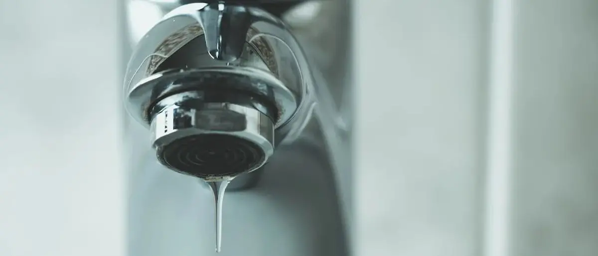 Cetraro Marina ancora senz’acqua: proteste di residenti e turisti\n