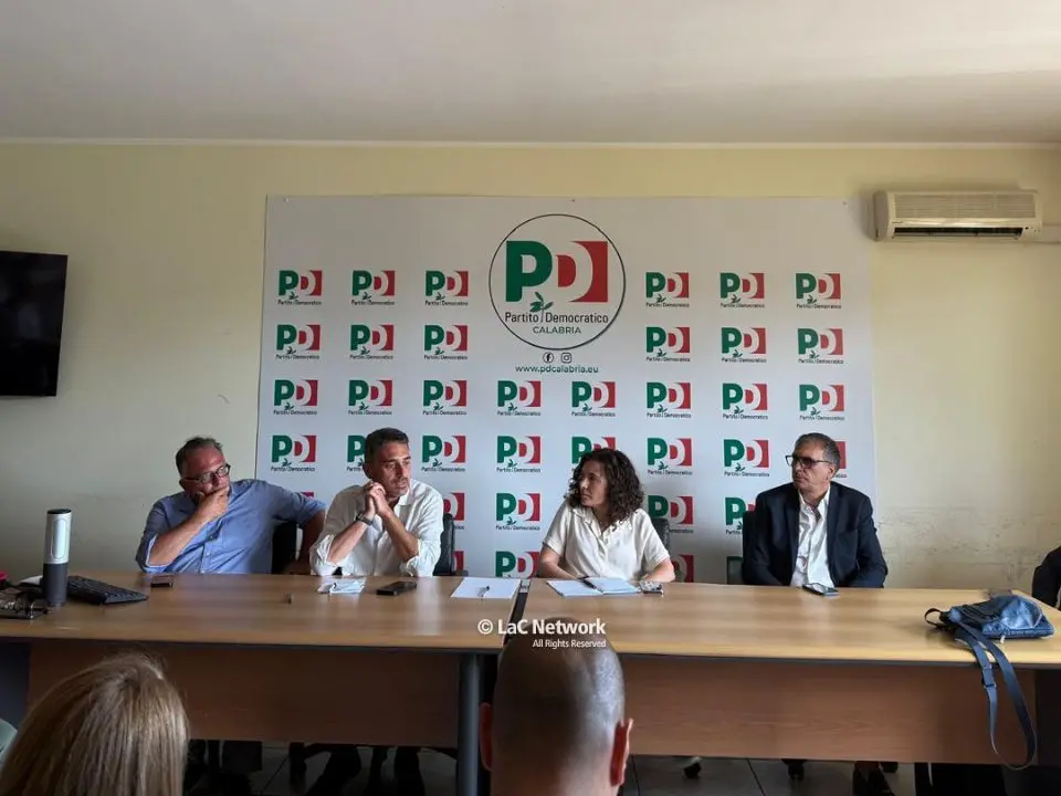 «Con Tridico inizia la sfida per il riscatto della Calabria»: le voci del campo larghissimo dopo l’ok alla candidatura