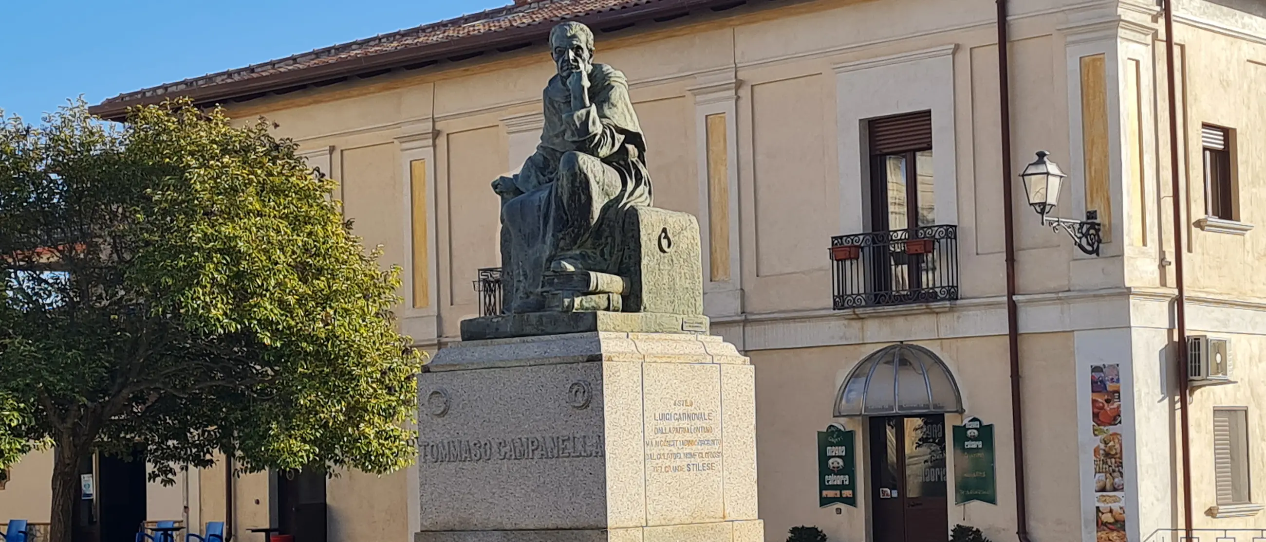 Il genio assoluto di Tommaso Campanella e quasi trent’anni di torture inaudite e di orribili carcerazioni\n\n\n