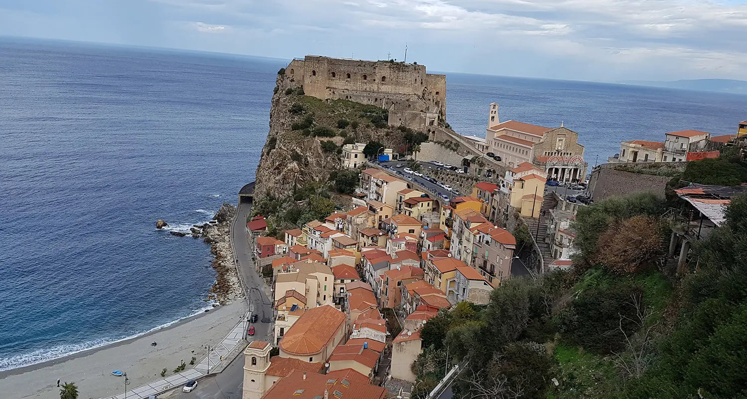 La catastrofe sismica del 1783: 5 tremende scosse tra febbraio e marzo. A Scilla uno tsunami con circa 2.000 morti\n