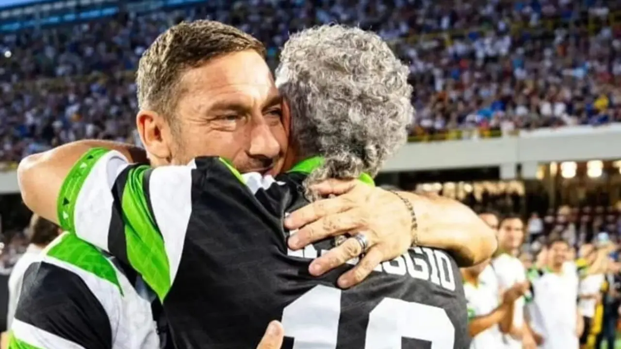 Operazione Nostalgia in Calabria, Baggio e Totti pronti a far brillare il Granillo di Reggio\n