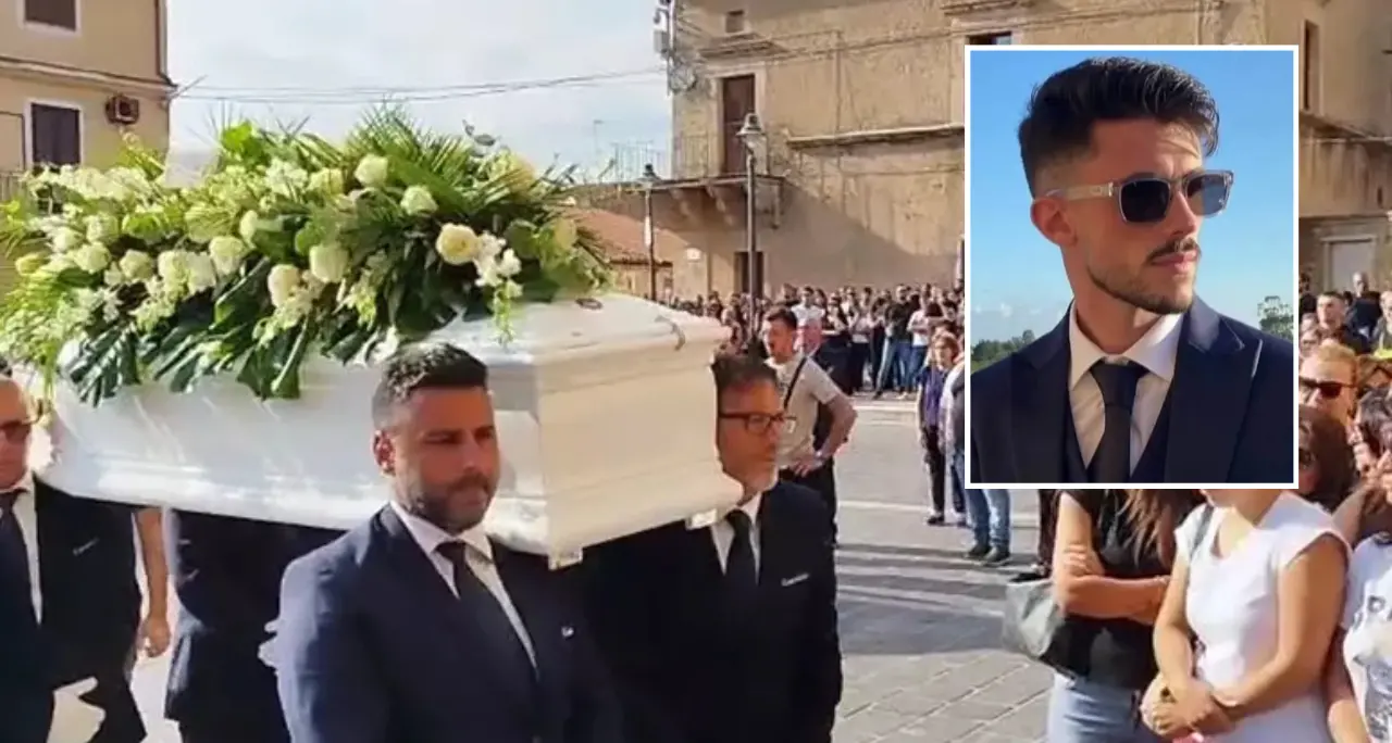 A Isola i funerali di Filippo Verterame morto dopo una rissa: «Basta violenza, prendiamo le distanze da questo modo di vivere»