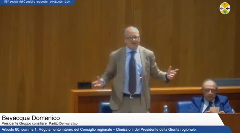 L'affondo di Bevacqua (Pd) contro Occhiuto