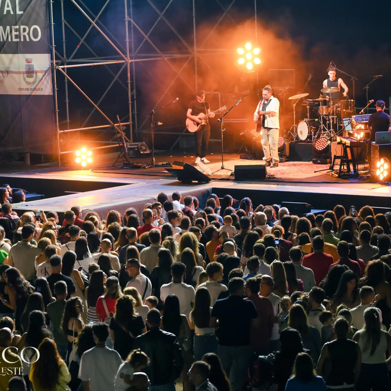 Celico celebra il Festival dell’Effimero: cinque giorni di musica, incontri e spettacoli tra arte, cultura e partecipazione\n
