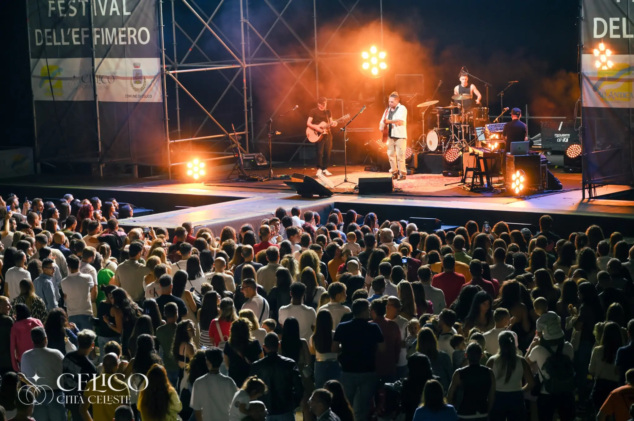 Celico celebra il Festival dell’Effimero: cinque giorni di musica, incontri e spettacoli tra arte, cultura e partecipazione\n