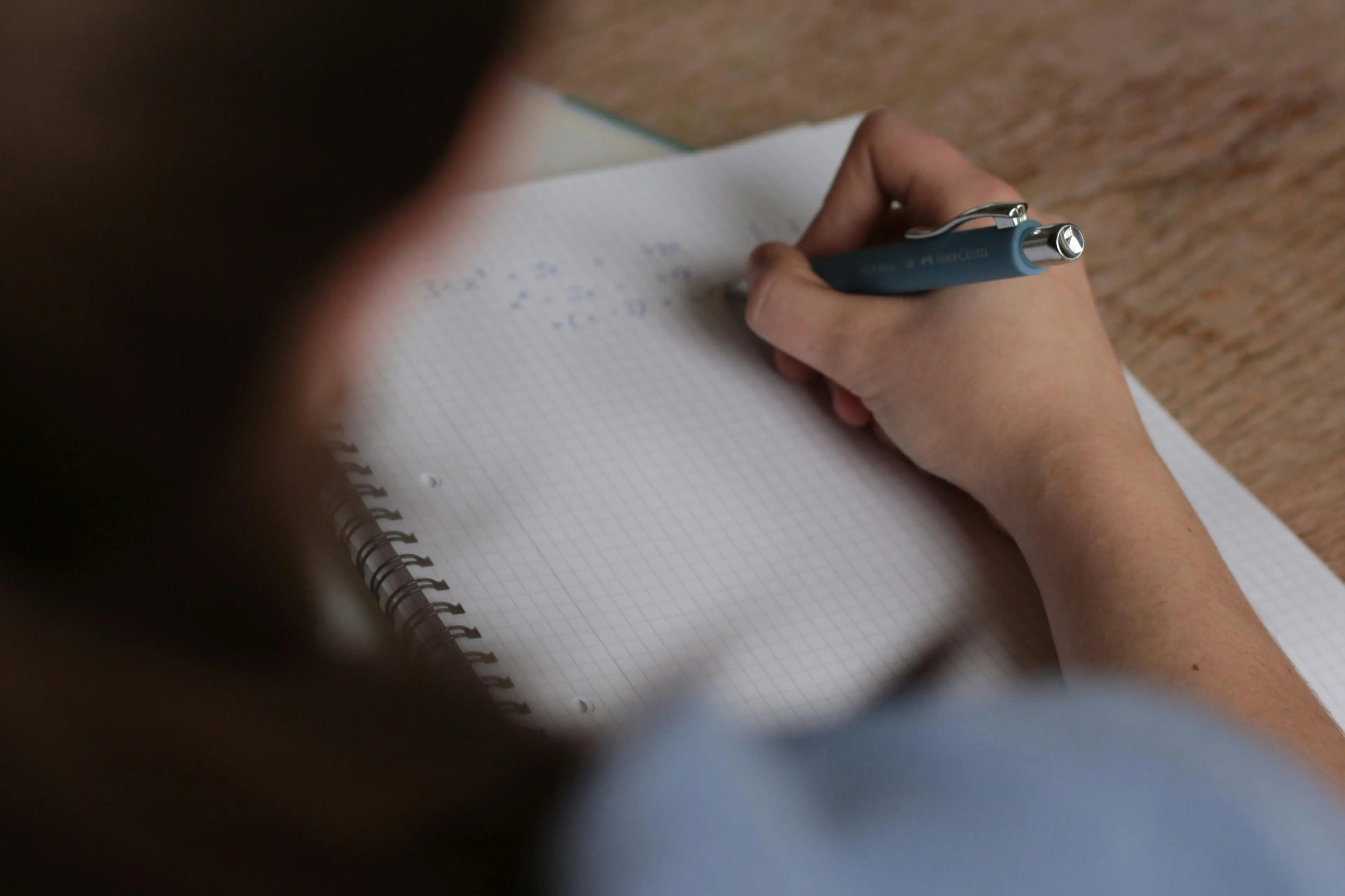 Calabria, più laureati tra gli under 39 ma resta tra le ultime in Italia: pesano lavoro e disuguaglianze\n