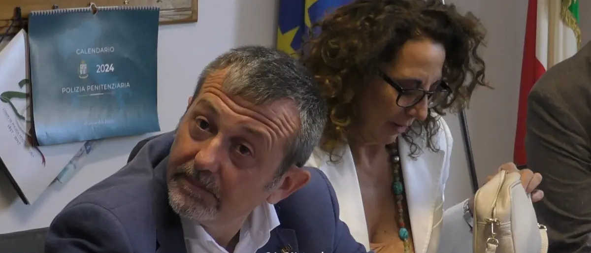 Delmastro a Catanzaro: «Mai più svuotacarceri, 10mila nuovi posti e più agenti per la sicurezza»\n