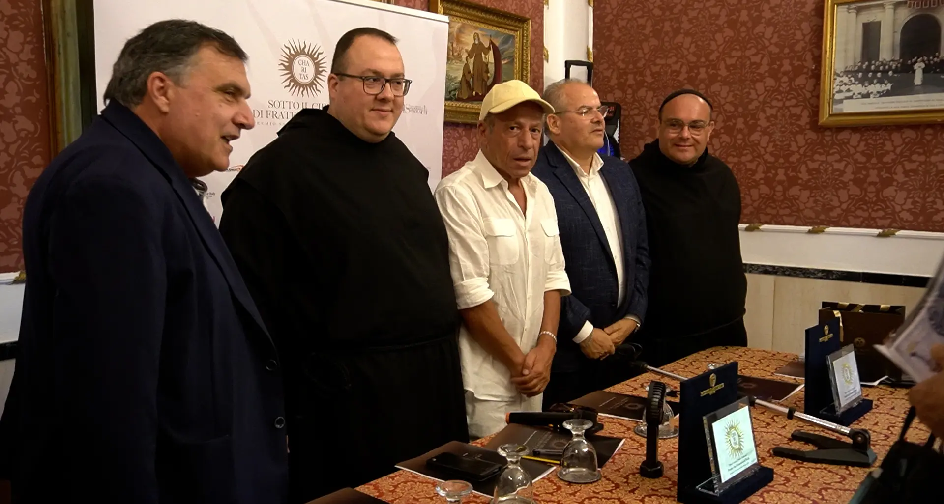 Eccellenze calabresi, al via la prima edizione del Premio San Francesco di Paola: i\u00A0riconoscimenti “firmati” dal maestro orafo Affidato\n