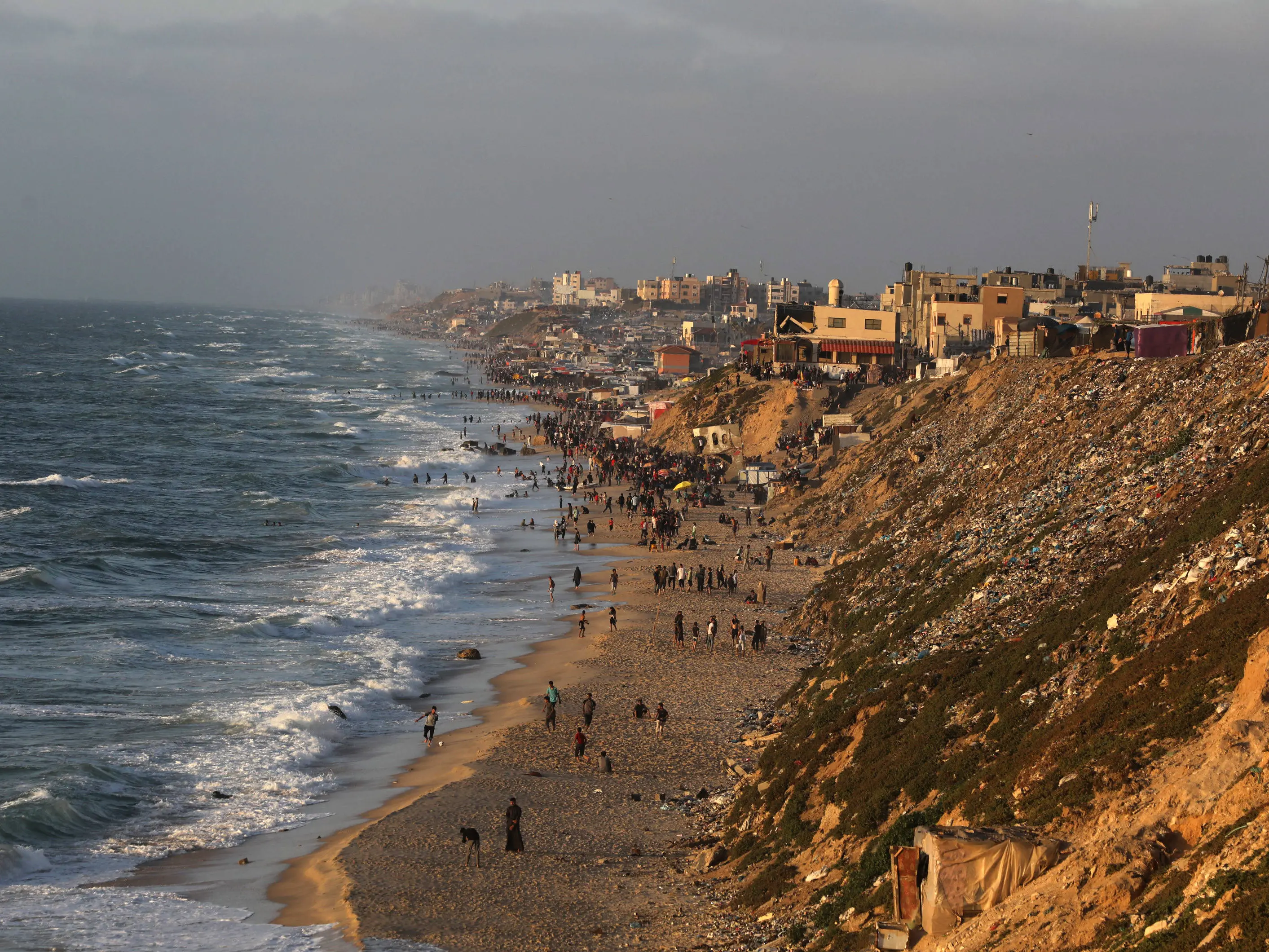 Una flottiglia per Gaza: decine di barche dal Mediterraneo pronte a rompere l’assedio. La società civile salpa per la pace
