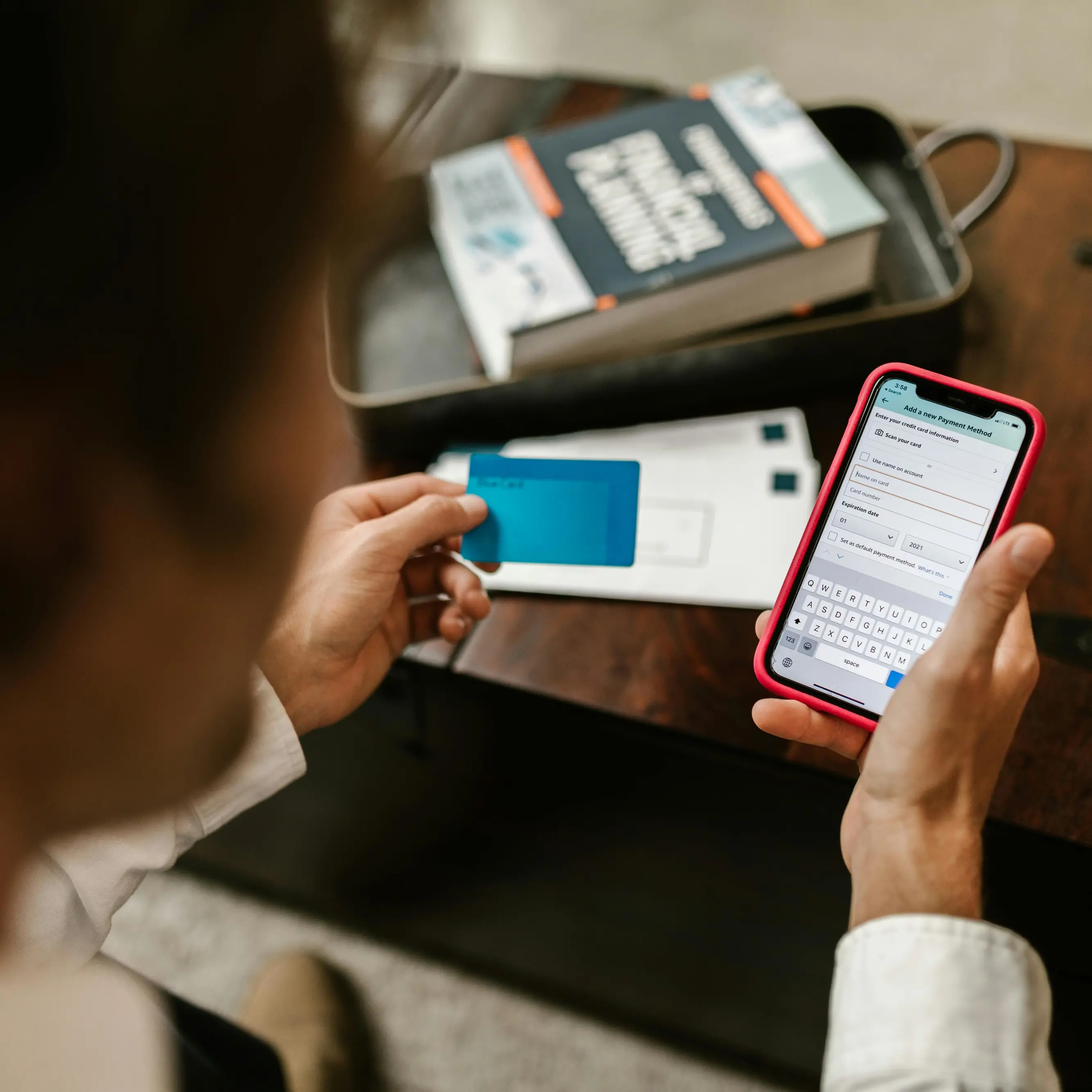 Bonifici e pagamenti con carte di credito, le frodi digitali svuotano i conti correnti degli italiani\n