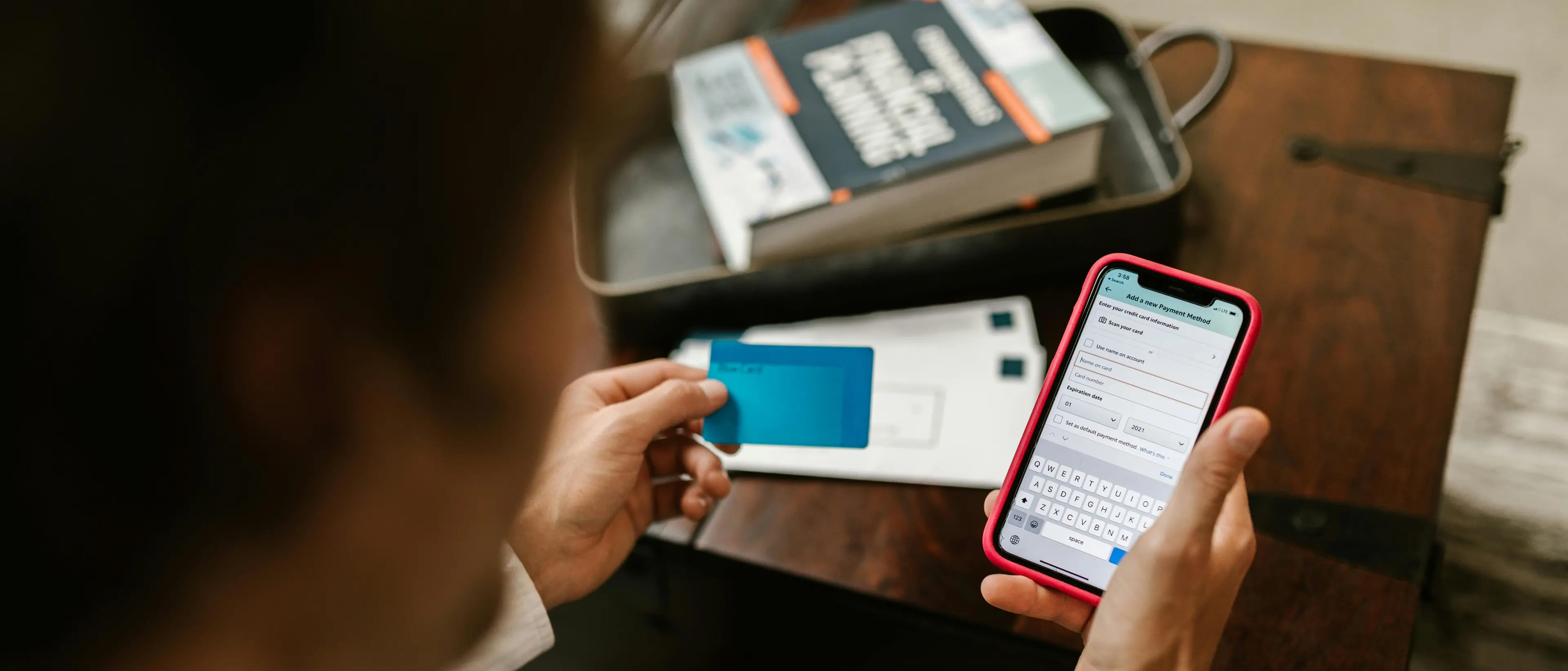 Bonifici e pagamenti con carte di credito, le frodi digitali svuotano i conti correnti degli italiani\n