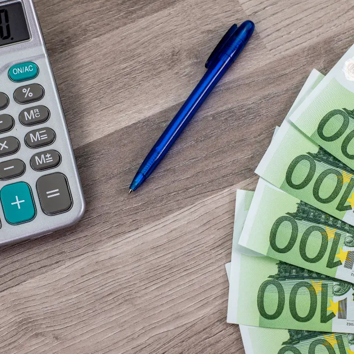 Diversificare gli investimenti per costruire un futuro sicuro: guida semplice per famiglie e imprese\n