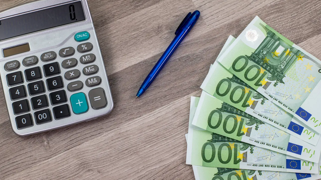 Diversificare gli investimenti per costruire un futuro sicuro: guida semplice per famiglie e imprese\n