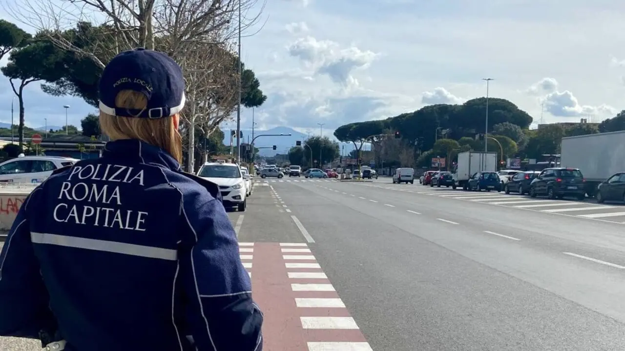 Roma, 18enne investito e ucciso in via Tuscolana