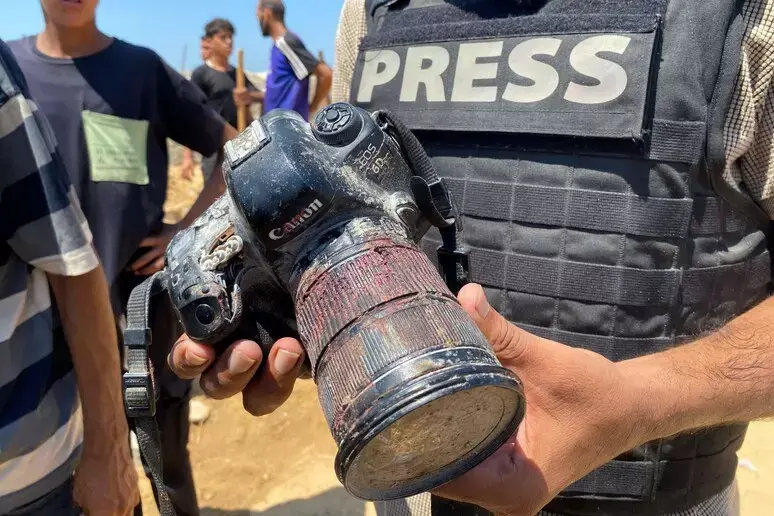 A Gaza respirare è un crimine ma la voce di Mariam risuona potente\n