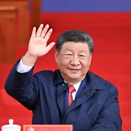 In Cina si riuniscono i nuovi potenti del mondo, mentre il bilaterale Francia-Germania affossa il ruolo dell’Ue\n