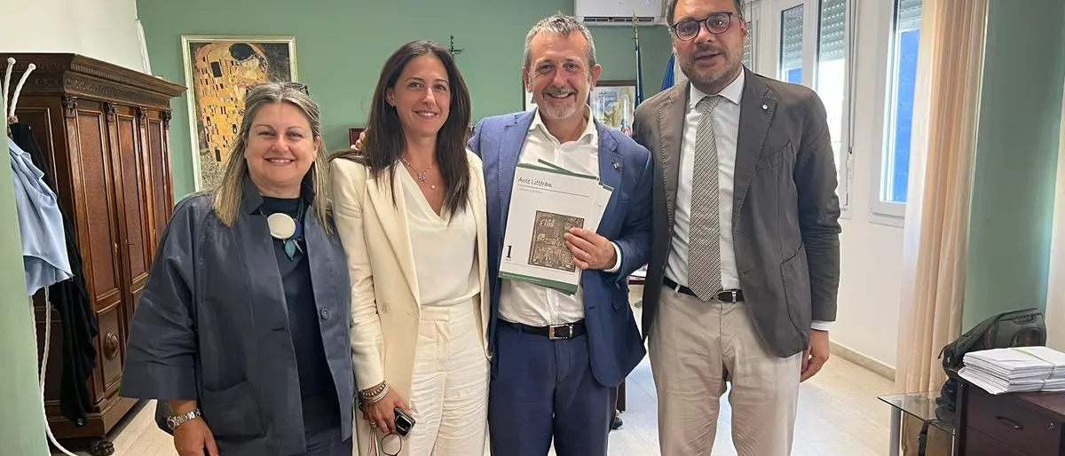 Emergenza carceri, il presidente della camera penale di Catanzaro al sottosegretario Delmastro: «Rischiano di diventare discariche sociali»\n